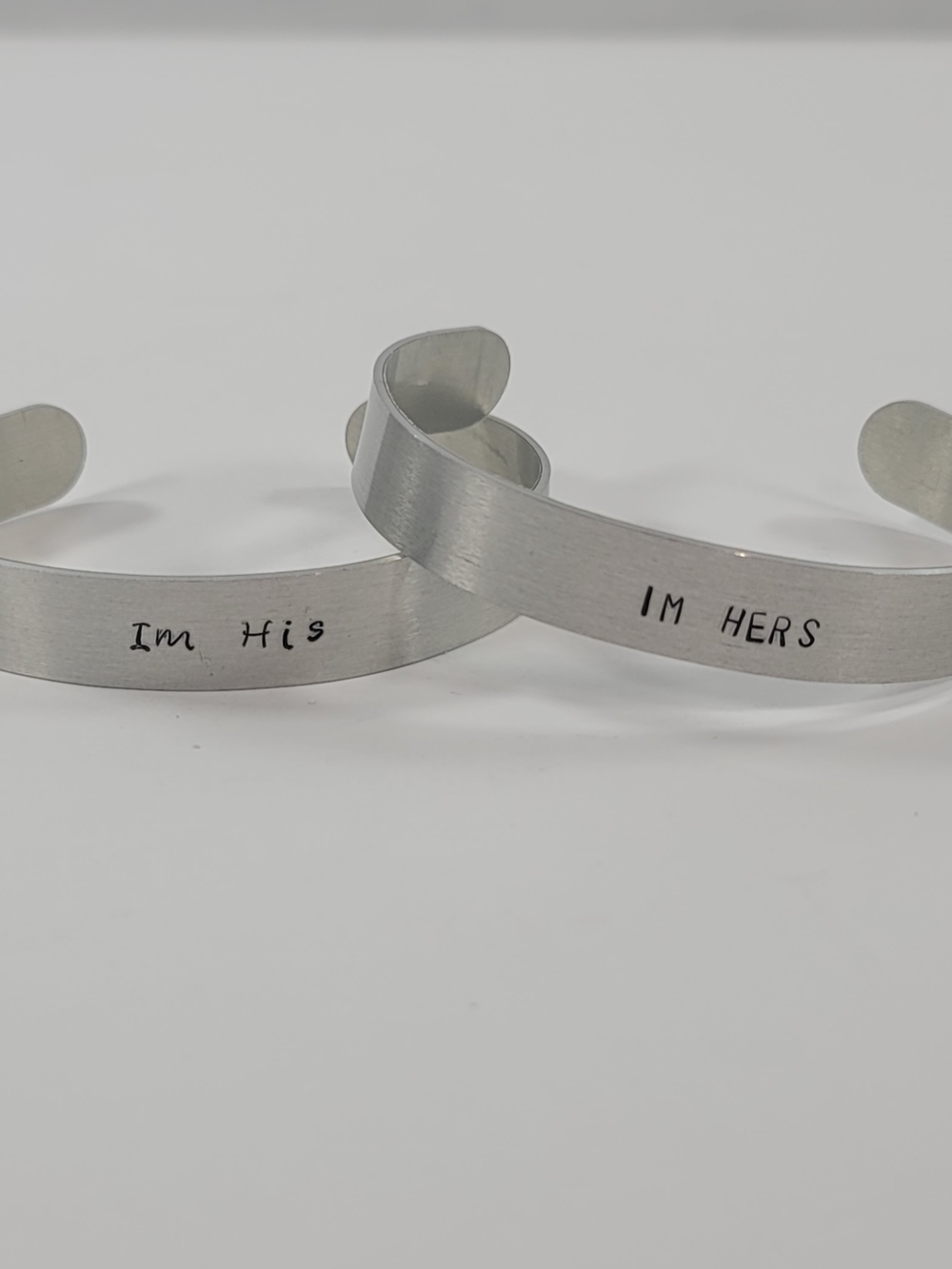 “I'm His” and “I'M HERS” Aluminum Silver Couple Cuff Bracelets